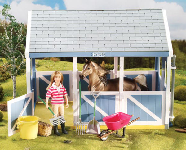 Breyer Horses Classics Size Stable Cleaning Accessories #61074