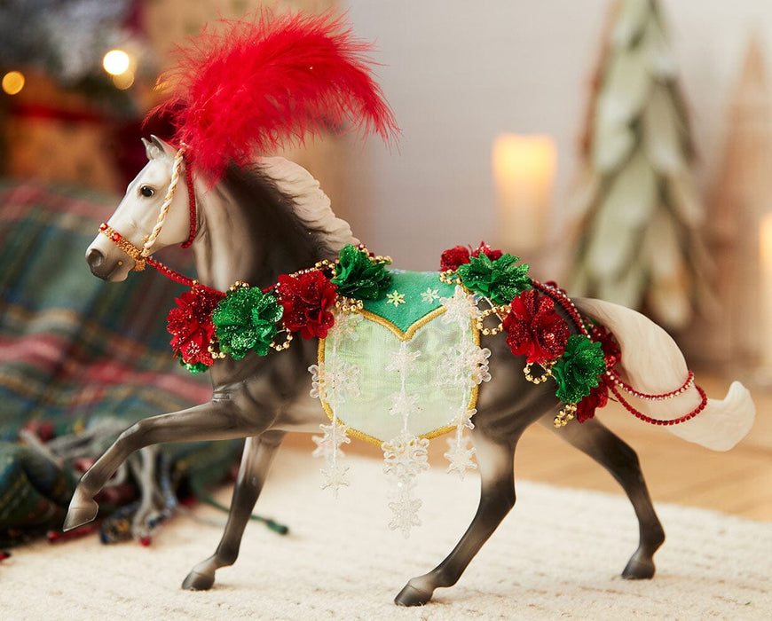 Breyer Model Horses Traditional Size 2025 Christmas In Bloom #B-HP=10222