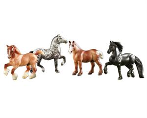 Breyer Horses Stablemates Size Draft Horse Set Gentle Giants Friesan Belgia