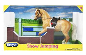 61090 Breyer Horses Model Show Jumping Play Set Palomino Classics
