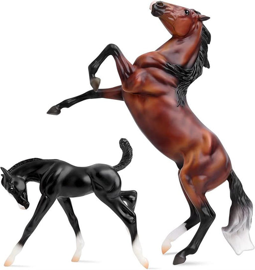 This new se features a proud stallion poised to protect his family, and his spirited young foal.