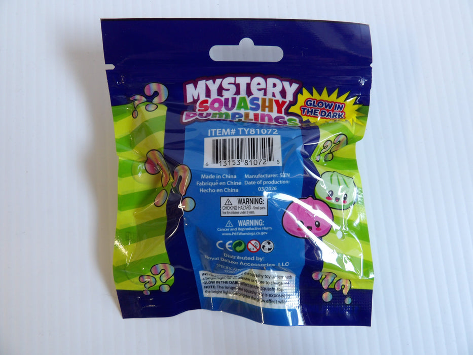 Mystery Mini Dumpling Glow-in-the-Dark Squishy Blind Bag with Steamer Pot