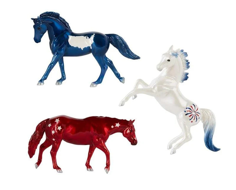 Breyer Stablemates Pursuit of Happiness 3-Piece Americana Set - Patriotic Horse Collection