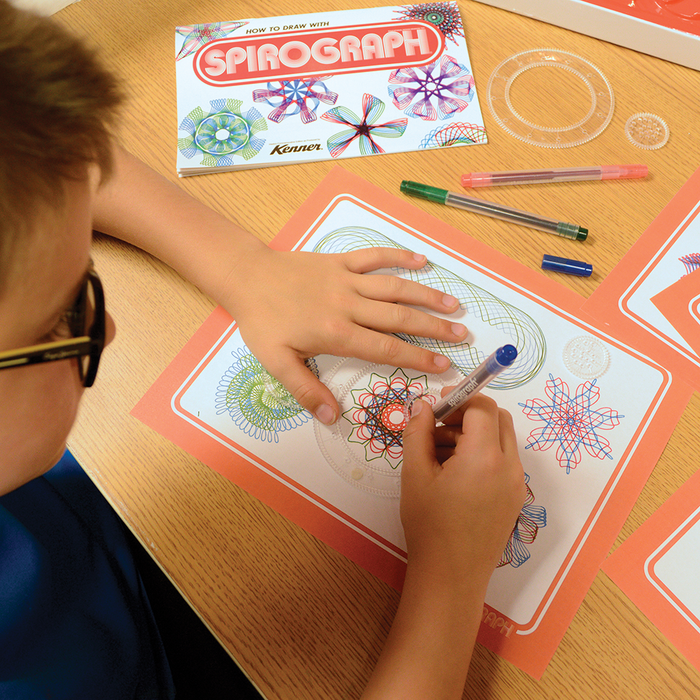 Spirograph Deluxe Design Set - Classic Retro Geometric Drawing Kit for Kids & Adults